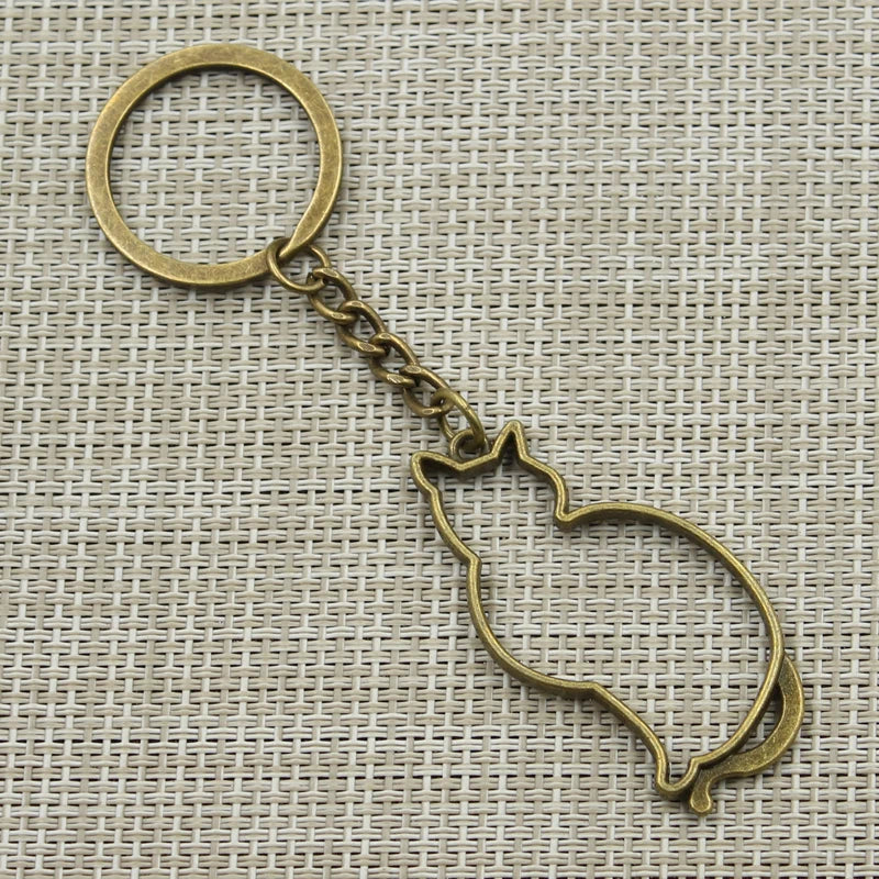 Graceful Feline Outline Keychain