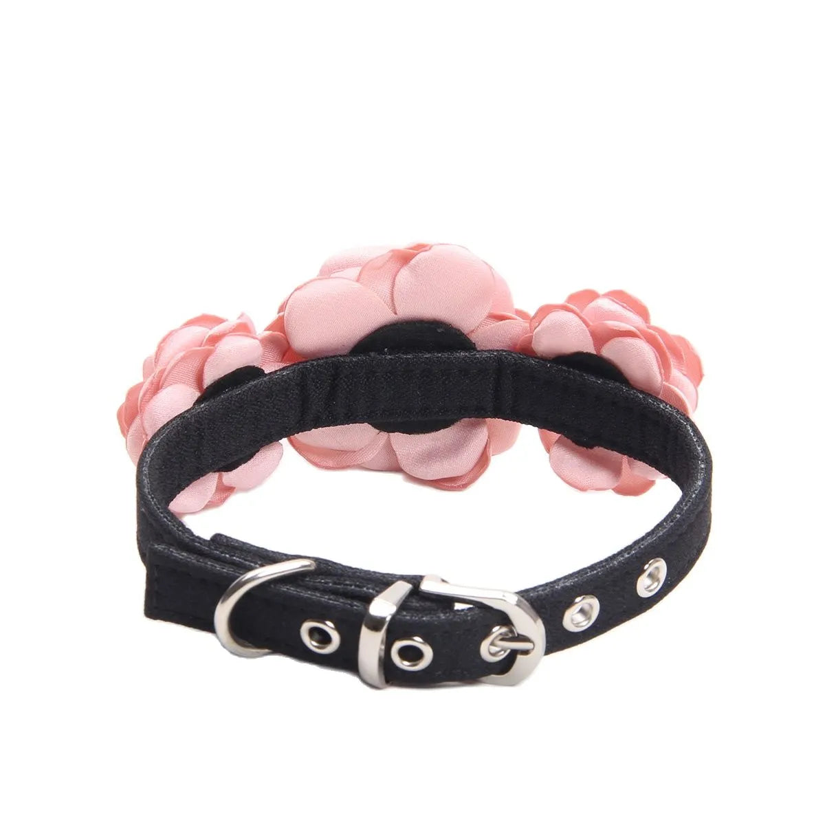 The Roses Collar