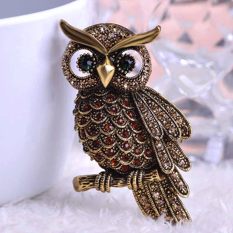 Blucome Vintage Owl Brooch