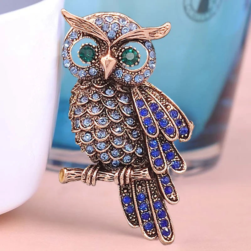 Blucome Vintage Owl Brooch