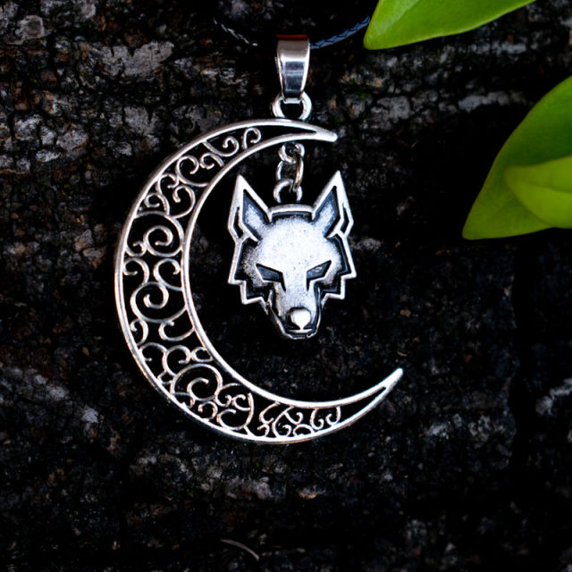 Wolf Necklace Pendant